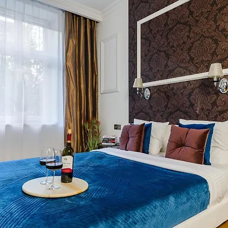Apartamento Luxurious Aprtment In The Center